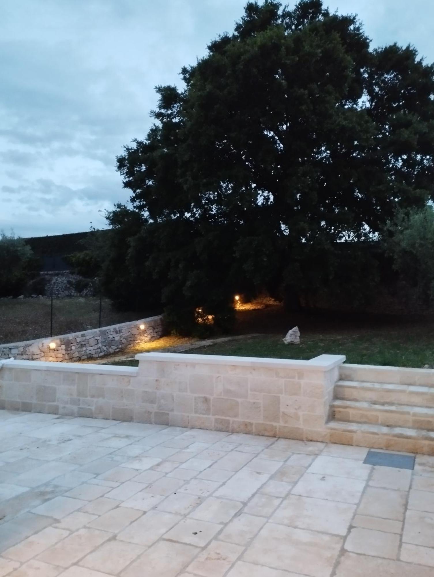 Trulli La Quercia Del Nonno Villa Locorotondo Exterior photo